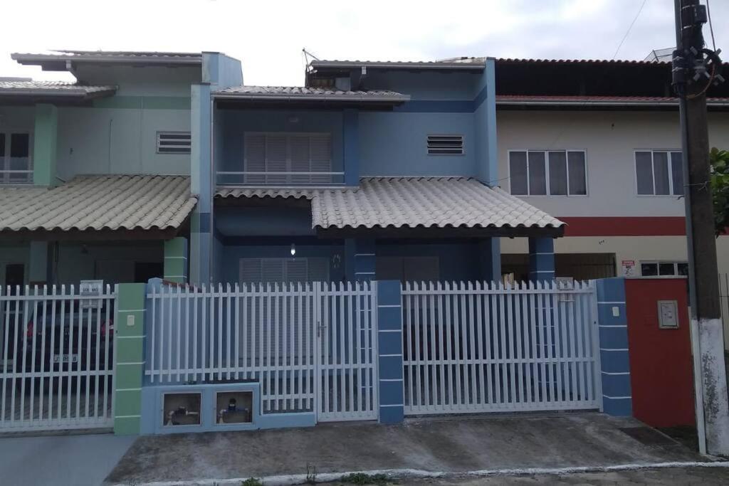 Otima Casa Em Penha Sc Beto Carrero Ideal Para Familias Exterior foto